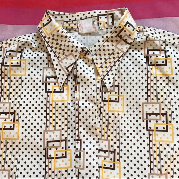 Men’s 70s Polka Dot Novelty Collared Shirt - Picture 5 of 8
